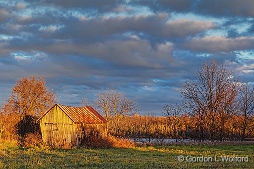 Leaning Barn_00491.jpg - Photographed at Kilmarnock, Ontario, Canada.